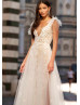 Ivory Lace Tulle V Back Exquisite Wedding Dress